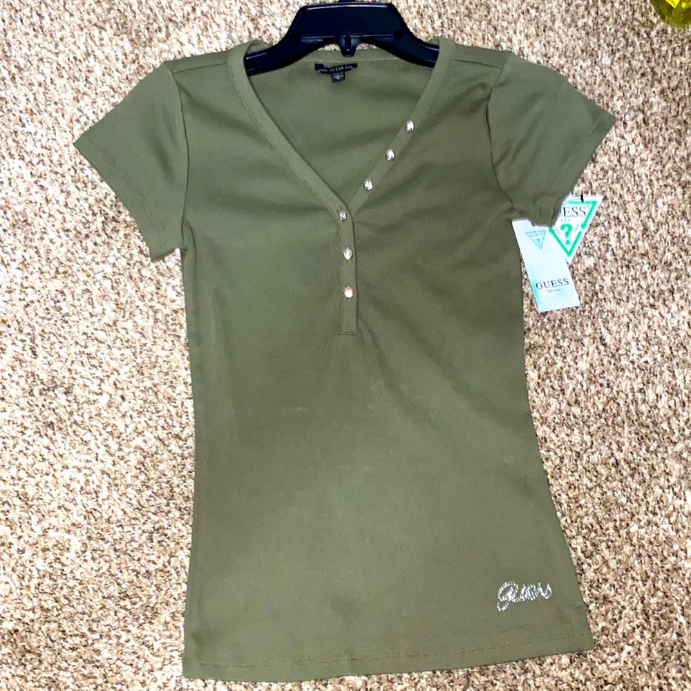 Guess jeans Henley tee logo v neck